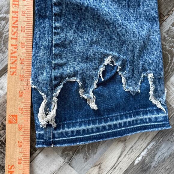 Wrangler Fender Bootcut Jeans 28x32 Double Fly Zipper Pocketless Destressed NEW - Picture 8 of 12